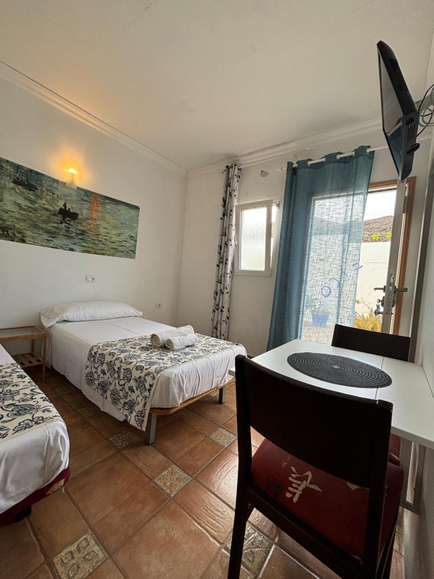 Apartamentos Y Habitaciones Villa Marina La Caleta  Exterior foto