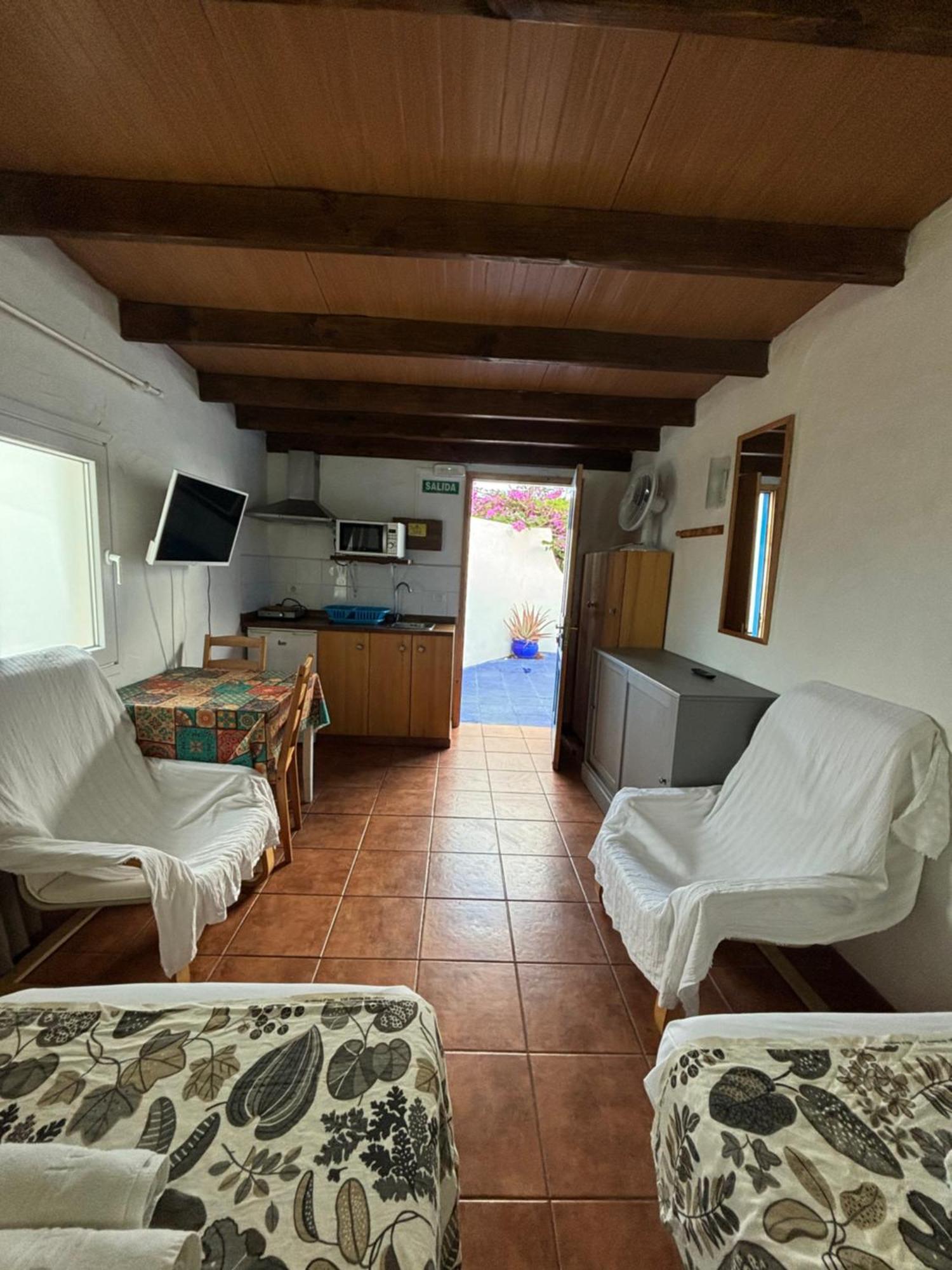 Apartamentos Y Habitaciones Villa Marina La Caleta  Exterior foto