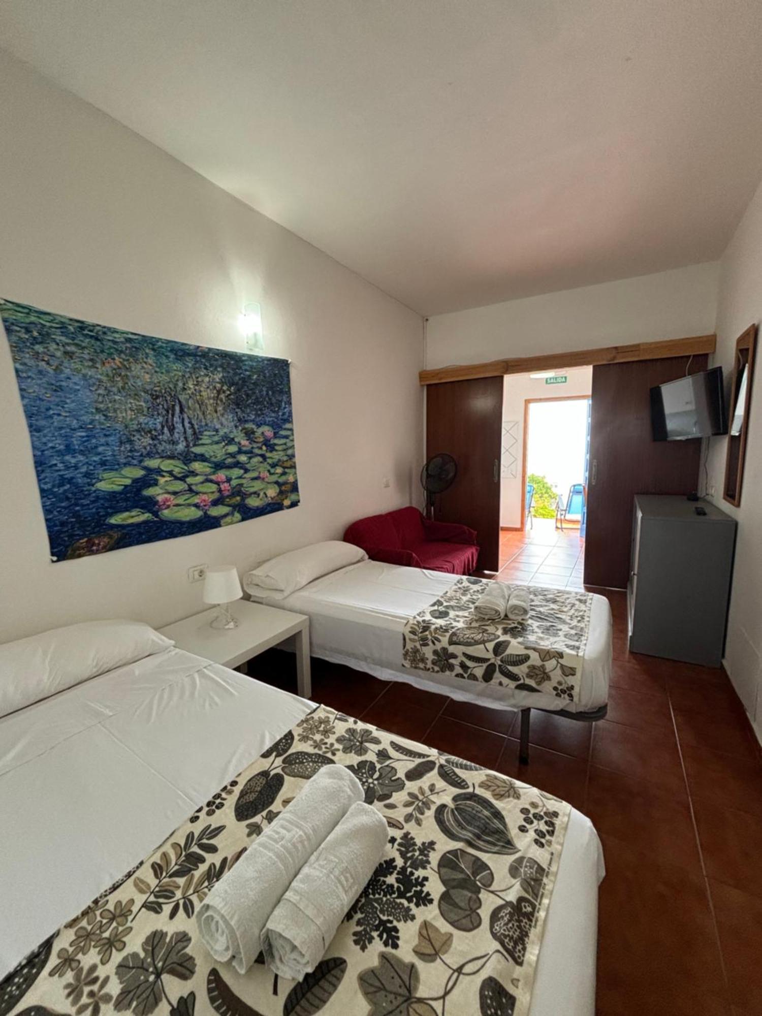 Apartamentos Y Habitaciones Villa Marina La Caleta  Exterior foto