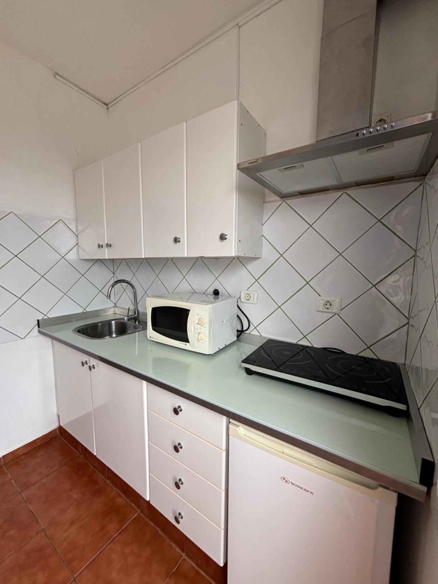 Apartamentos Y Habitaciones Villa Marina La Caleta  Exterior foto